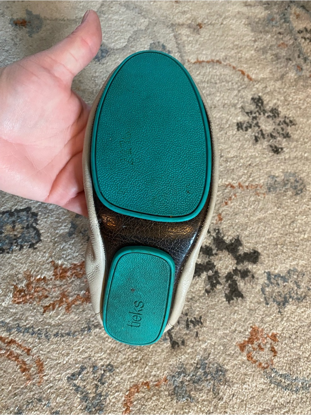 Feather gray Tieks size 10 - Picture 2 of 5